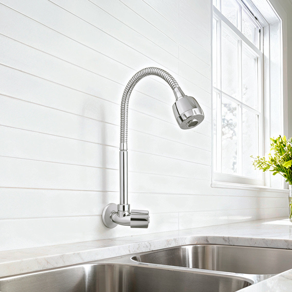 Grifería a Pared Flexible Cromada